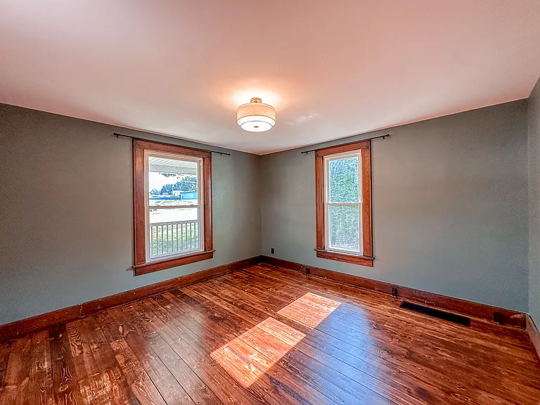 608 E Sandusky Ave — Photo 15