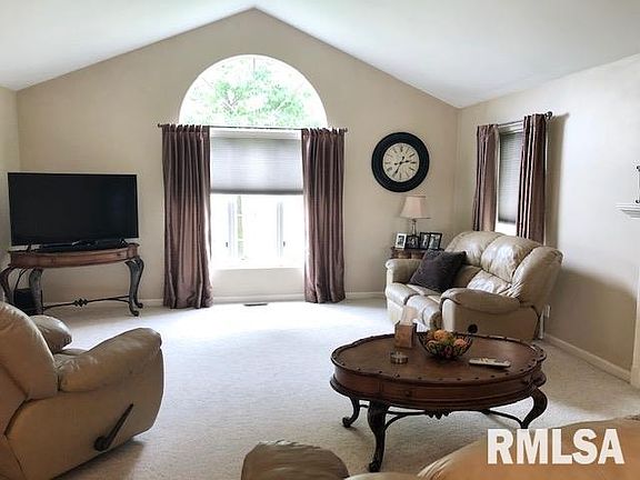 5th image of 1133 Woodland Trl