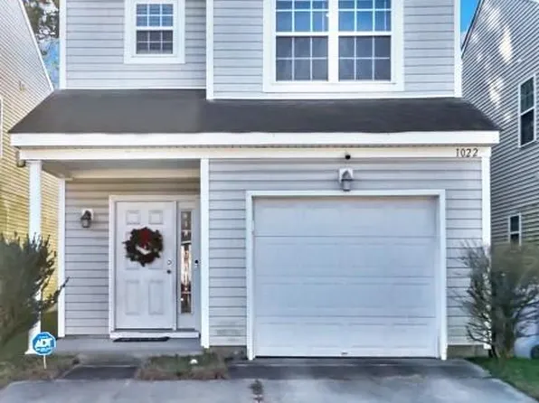 1022 Hill St, Chesapeake, VA 23324