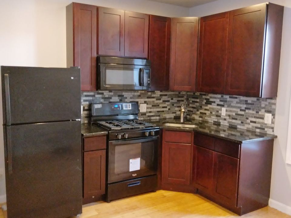 NEW KITCHEN