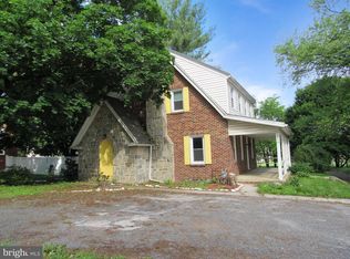 410 Hanover Rd, York, PA 17408