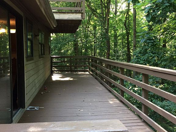 Entrance from Main Deck