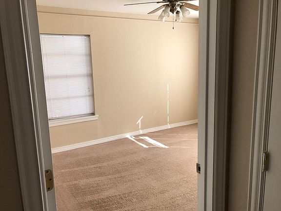 4th image of 3233 S 5th St