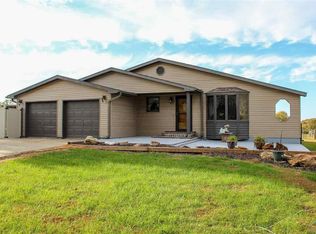 12081 Wildwood Rd, Houstonia, MO 65333