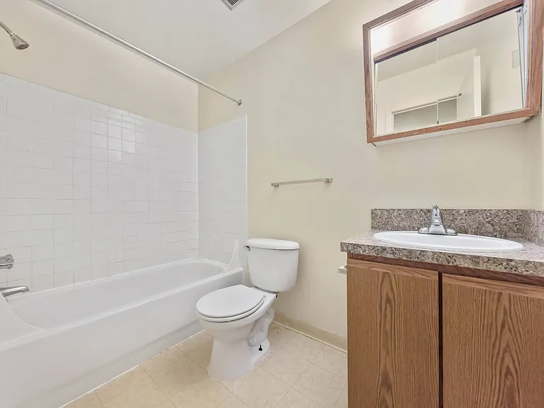 Indian Valley Apartments — Photo 22