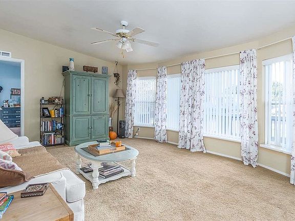 3rd image of 24503 E Blackstone Dr