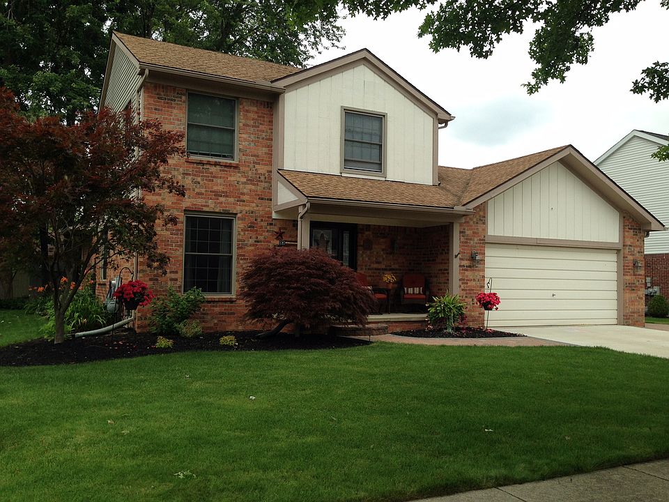 1st image of 21454 Deerfield Dr