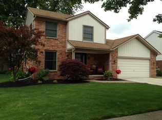 21454 Deerfield Dr, Woodhaven, MI 48183