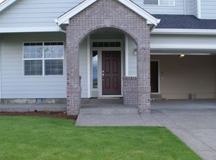 712 Park Pl, Monmouth, OR 97361