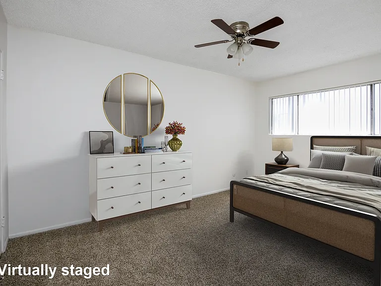 Prospect Plaza Apartments — Photo 11