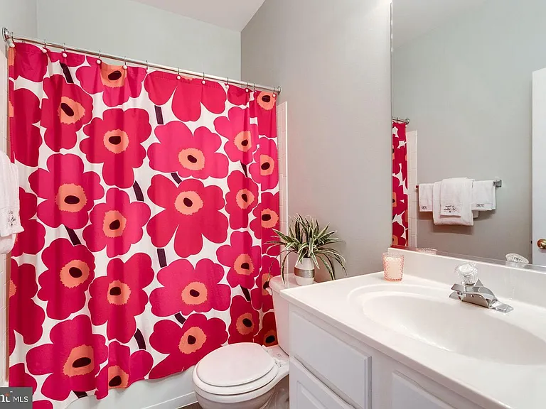6485 Sutcliffe Dr — Photo 58
