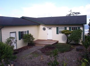 2314 NW Bayshore Loop, Waldport, OR 97394