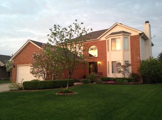 45808 Ashwood Ln, Macomb, MI 48044