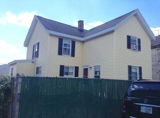 108 Charles St, Waltham, MA 02453