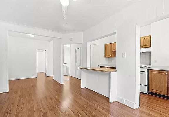 4th image of 661 Humboldt St #2