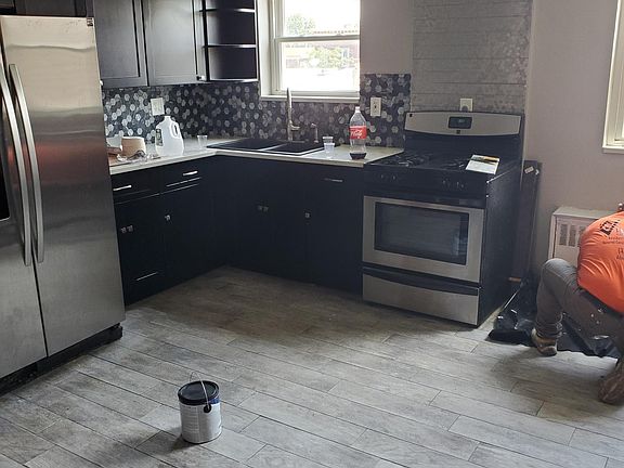3rd image of 1606 Taylor Ave Floor 2