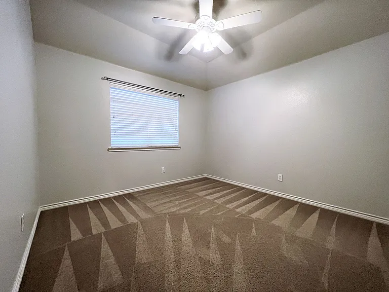 1149 King George Ln — Photo 15