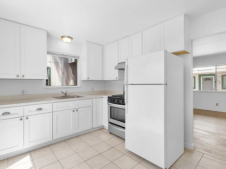 1530 Stanton St #C — Photo 5