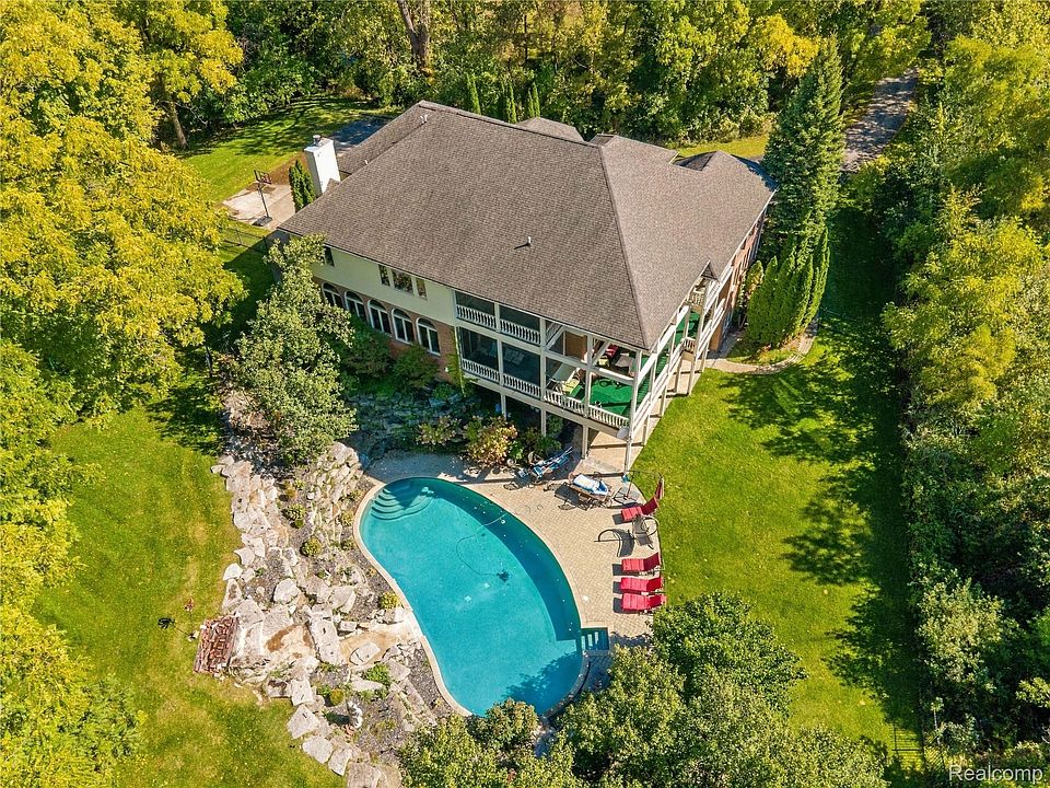 6364 Golden Ln, photo 9