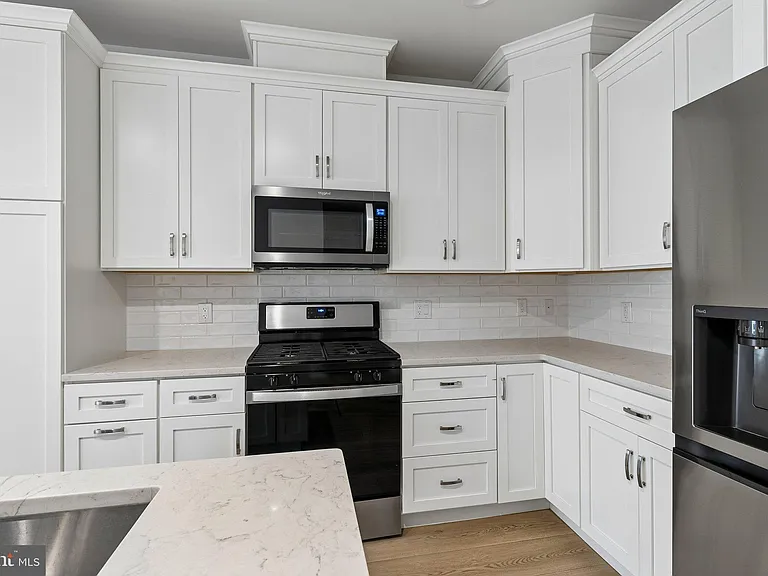2160 Northbank Pl #166 — Photo 10