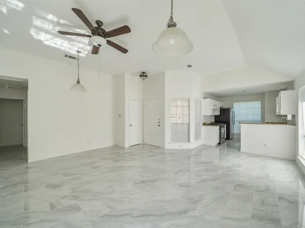21067 Southern Colony Ct, Katy, TX 77449