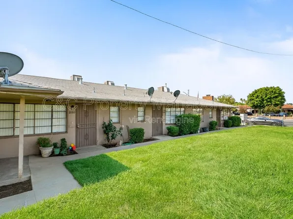 2132 N 1st St, Fresno, CA 93703