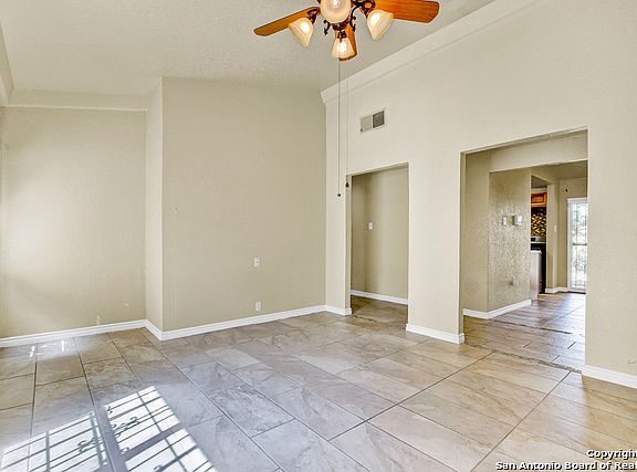5th image of 9311 Cerro Verde Dr