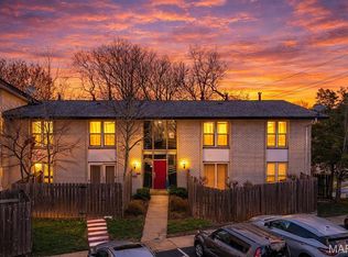 10401 Briarbend Dr APT 4, Saint Louis, MO 63146