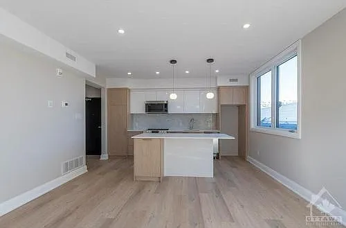 58 Florence St — Photo 84
