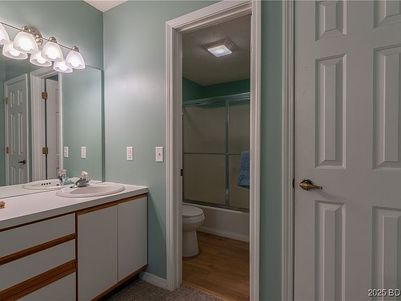3rd image of 67 Ventura Dr #426
