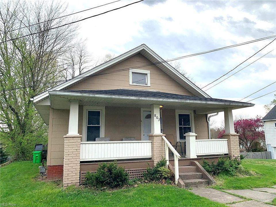 1st image of 803 E Henry St