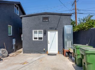 3203 W 18th St #1/2, Los Angeles, CA 90019