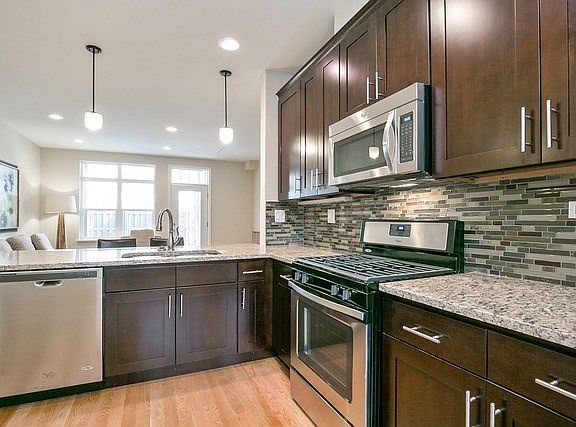 3rd image of 2324 E 71st St #2324