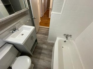 8027 N Boundary Rd, Dundalk, MD 21222