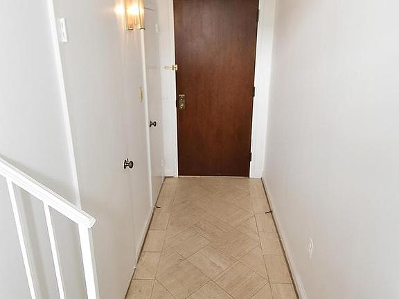 3rd image of 3101 New Mexico Ave NW APT 531