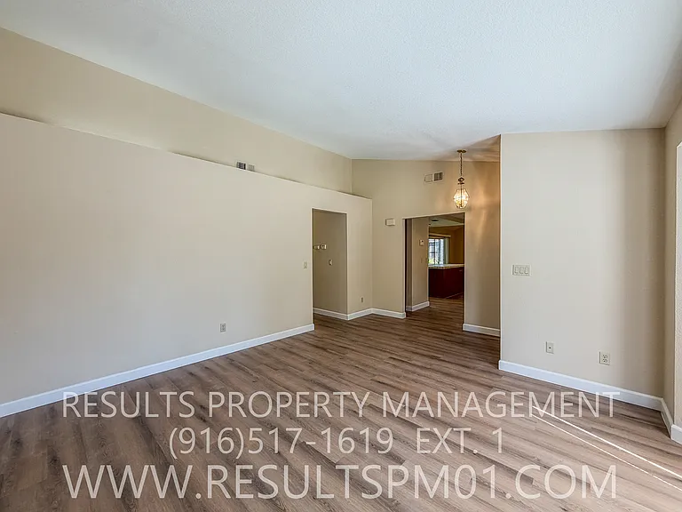 112 Dyrell Way — Photo 8
