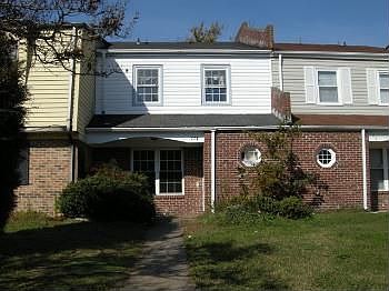 1st image of 772 Lake Edward Dr