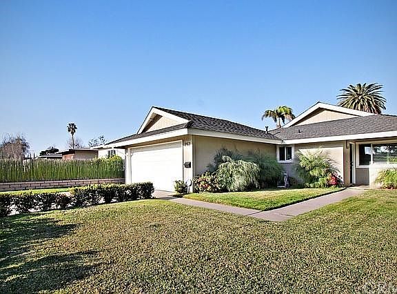 2nd image of 252 Camellia Ln