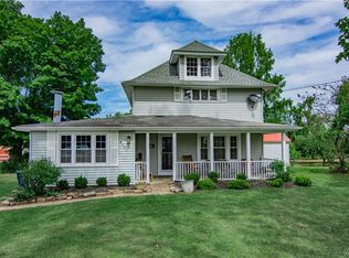 4251 N Ridge Rd, Lockport, NY 14094