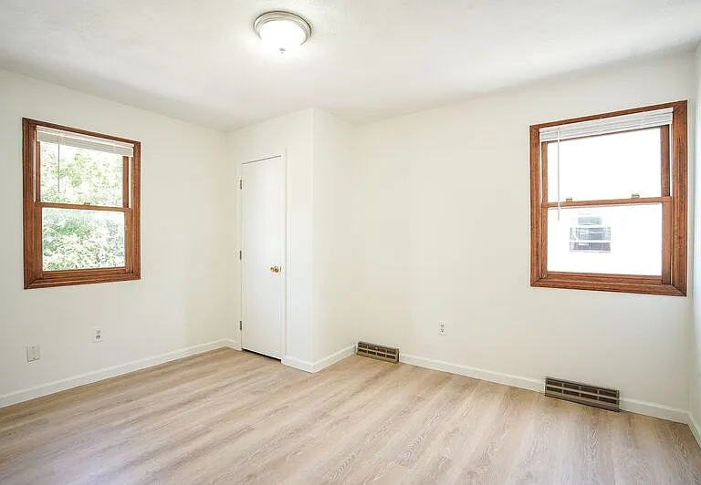 16 Gold St #16 — Photo 15