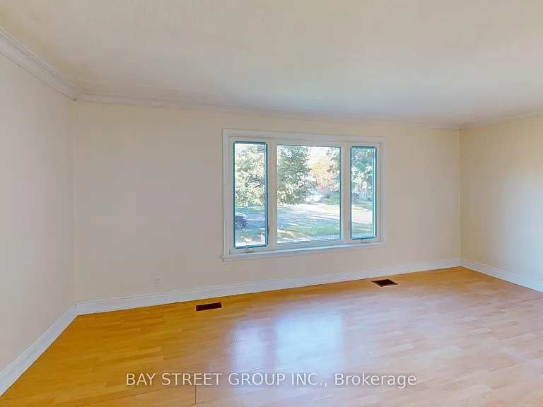 106 Wye Valley Rd #MAIN — Photo 2