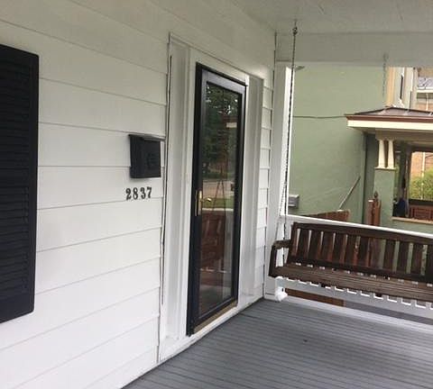 2nd image of 2837 Observatory Ave