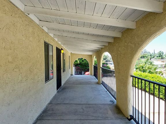 3rd image of 564 Camino De Gloria