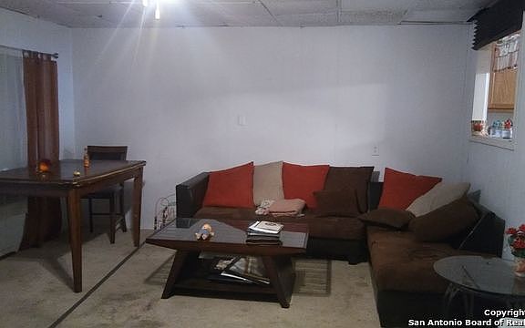 2nd image of 1614 Dawnridge Dr
