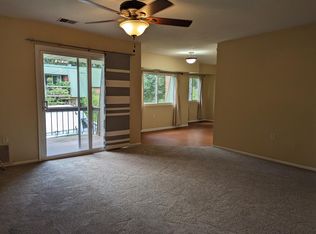 1108 Meadowview Ln, Mont Clare, PA 19453