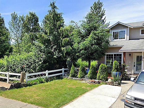 2nd image of 4918 60th Ave NE
