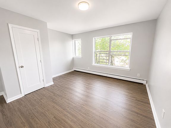 4th image of 392 Stuyvesant Ave APT 10