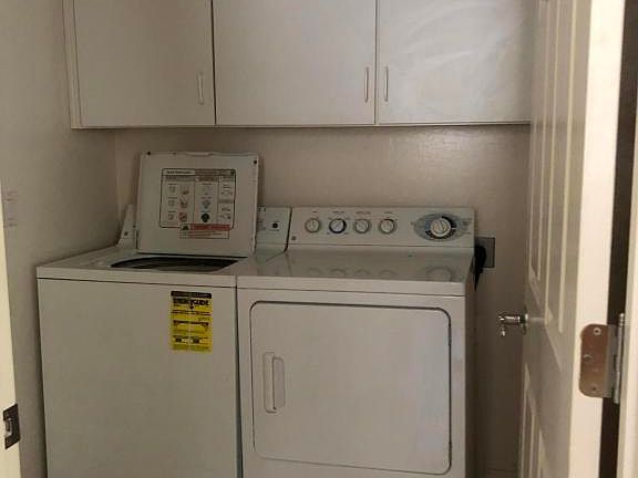 5th image of 2262 N Hudson Ct