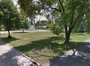 1203 Scott St, Maumee, OH 43537