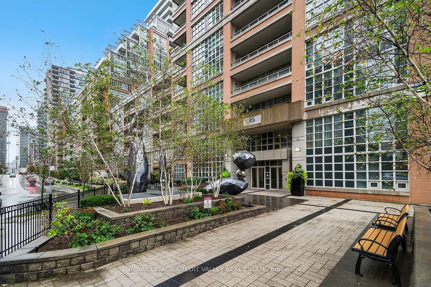 3 bed, $3,700 — Photo 2